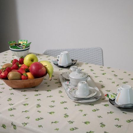 Interno 14 Bed & Breakfast ตารันโต ภายนอก รูปภาพ
